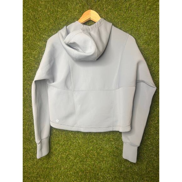 Lululemon Challenge Round Hoodie Rhino Gray Athleisure Pullover Cropped Size 2 - Picture 10 of 10